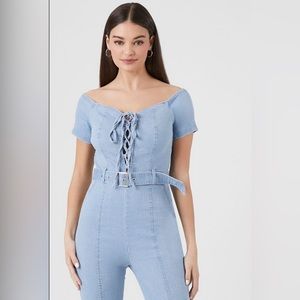 Denim Blvd, Los Angeles, Off-the-Shoulder Denim Fitted Jumpsuit, Light Wash, Med